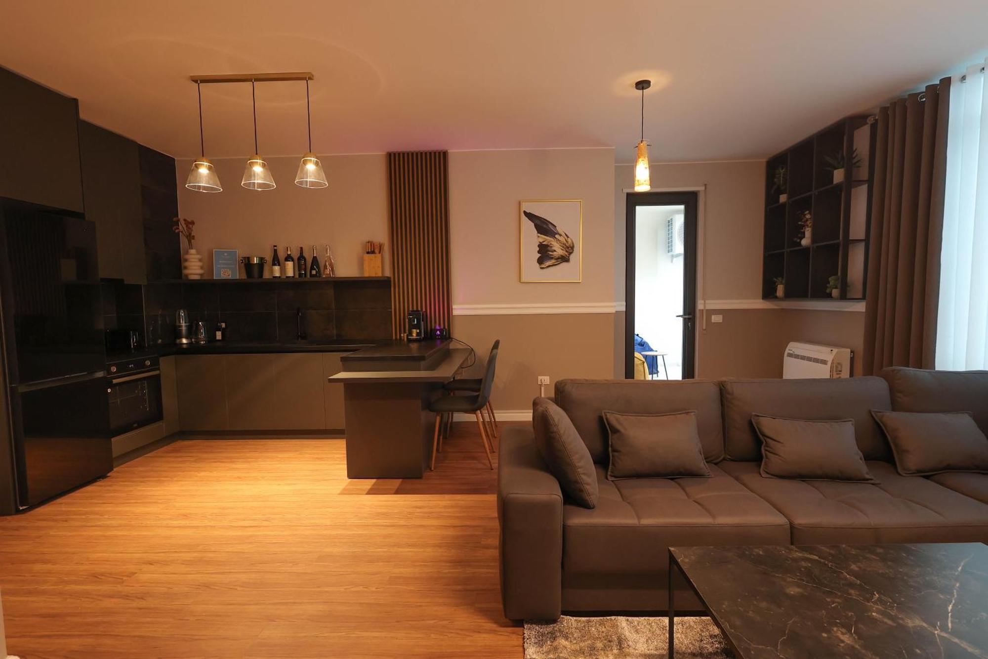 Grandstay Apartments Дуррес Экстерьер фото