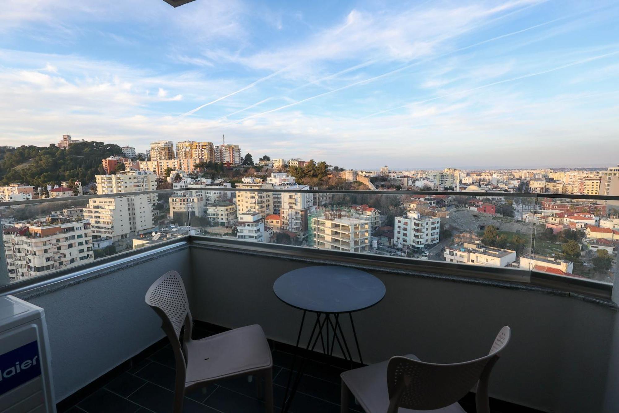 Grandstay Apartments Дуррес Номер фото